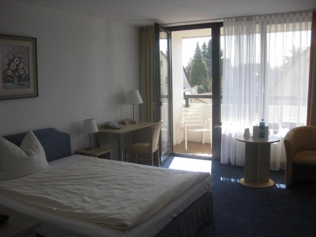 Hak Hotel Am Klostersee Sindelfingen Quarto foto